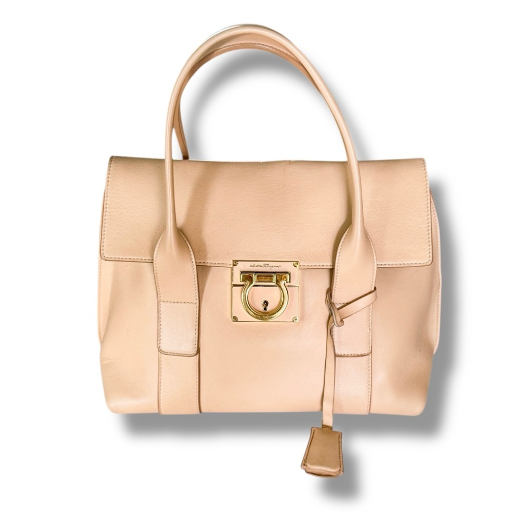 Salvatore Ferragamo Quarzo Sookie Medium Satchel Gancini 2-Way Dust Bag